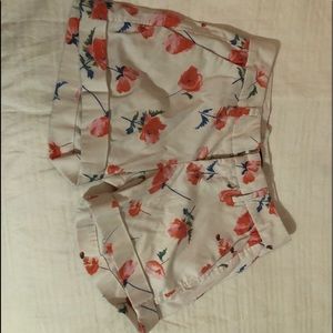 Dear John Poppy shorts with a clasp